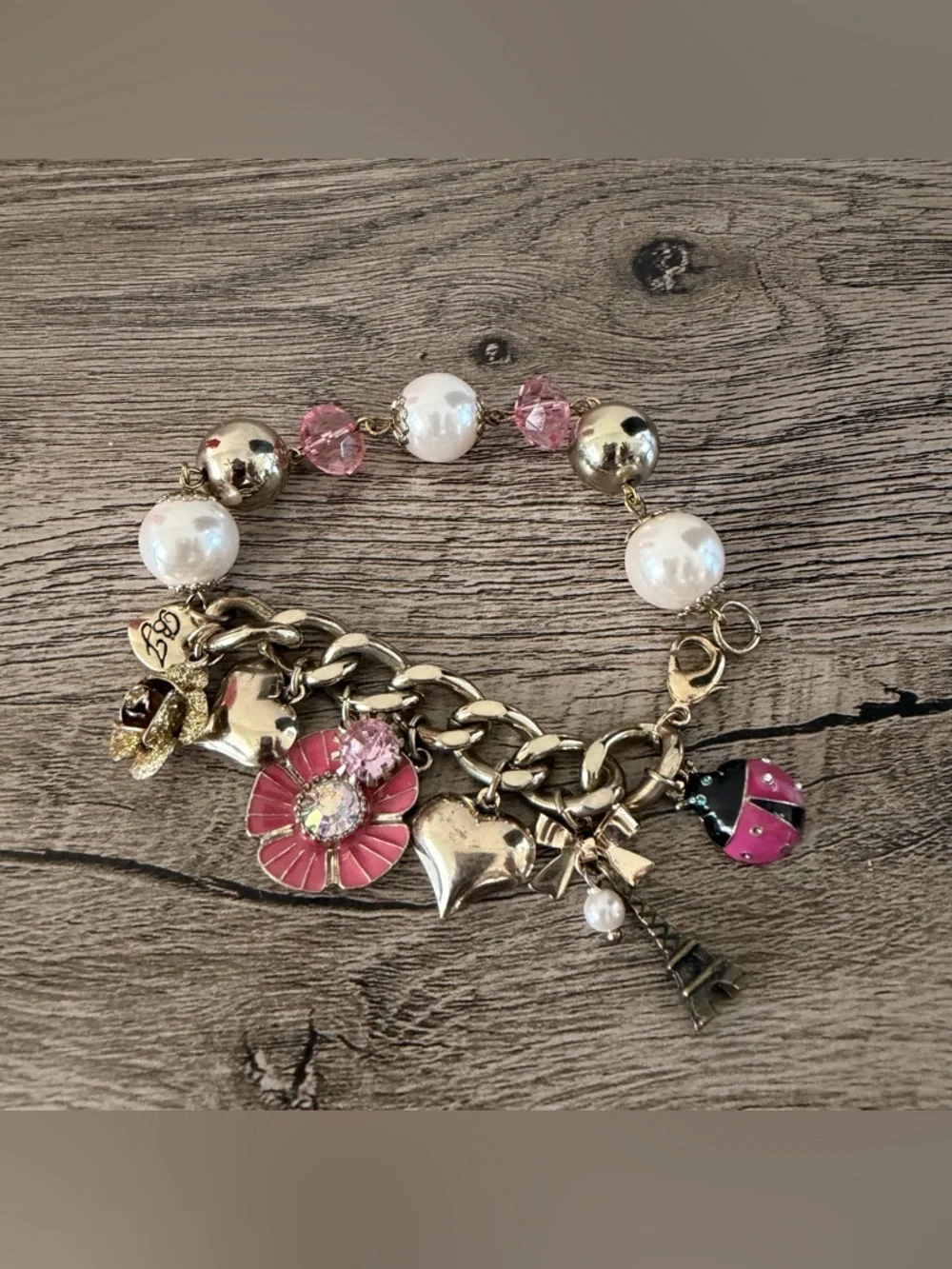BETSEY JOHNSON Paris Charm Bracelet Pink Lady Bug Rose Heart Gold Enamel Rare